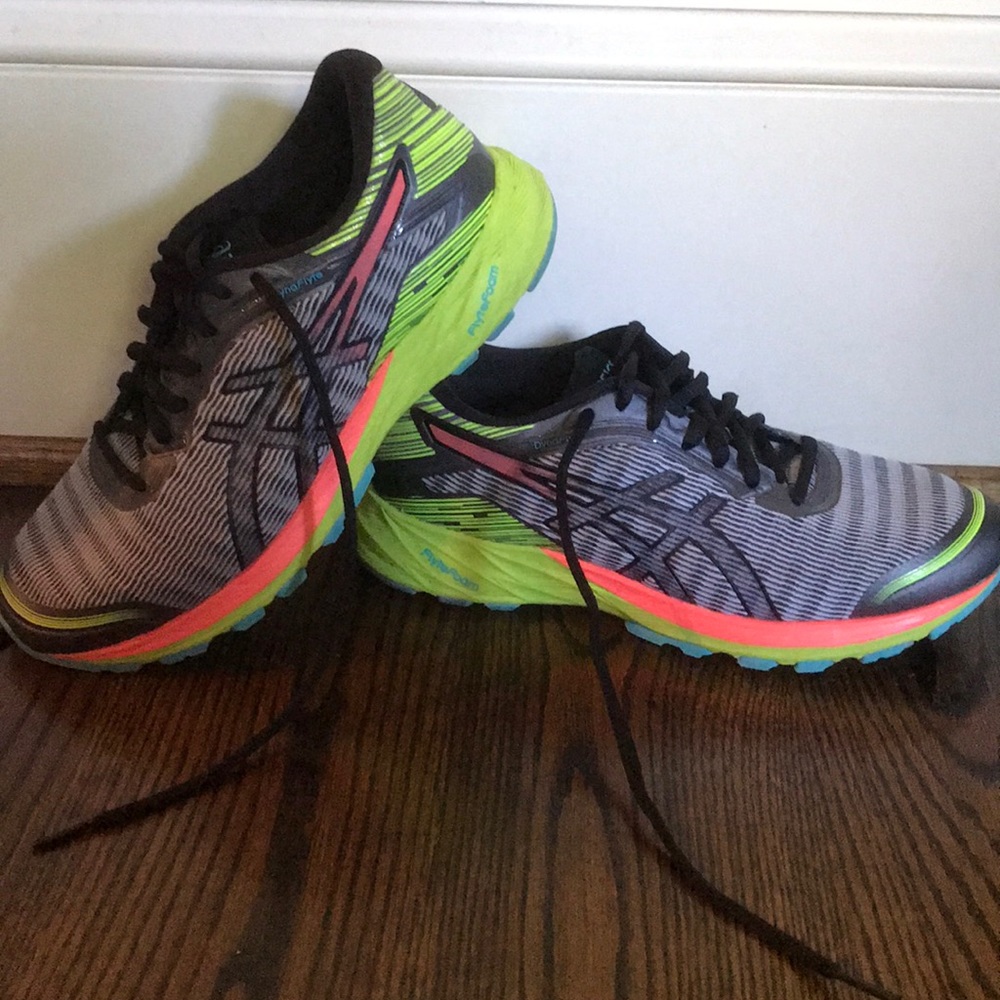 ASICS Dynaflyte women’s running shoes